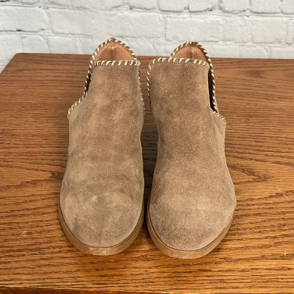 Garnet Hill Women’s EU size 39 Suede Booties Tan